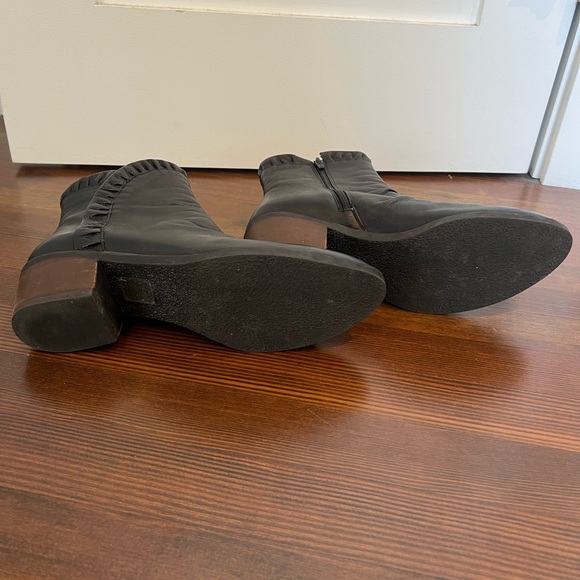 Bueno Black Ankle Boot - Picture 5 of 6